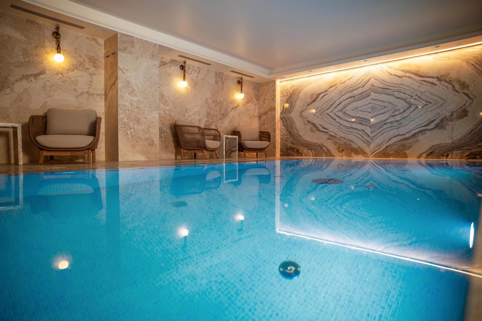 Nadiya Palace Ивано-Франковск Экстерьер фото